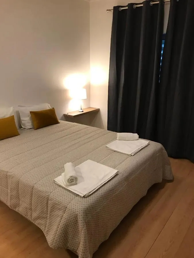 Lagos Royal Rooms And Suites 0*,